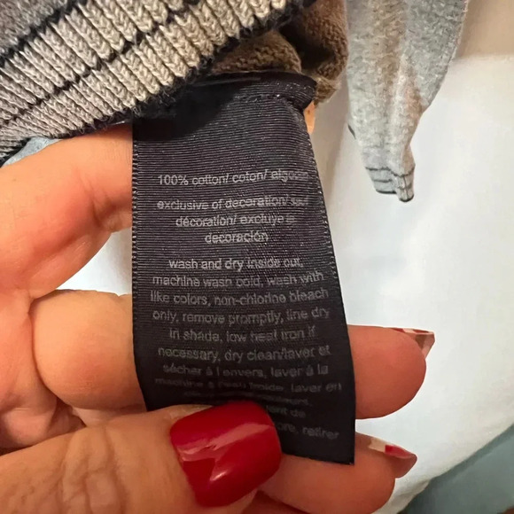 Tommy Hilfiger Nautical V Neck Sweater Size Large - Picture 8 of 9